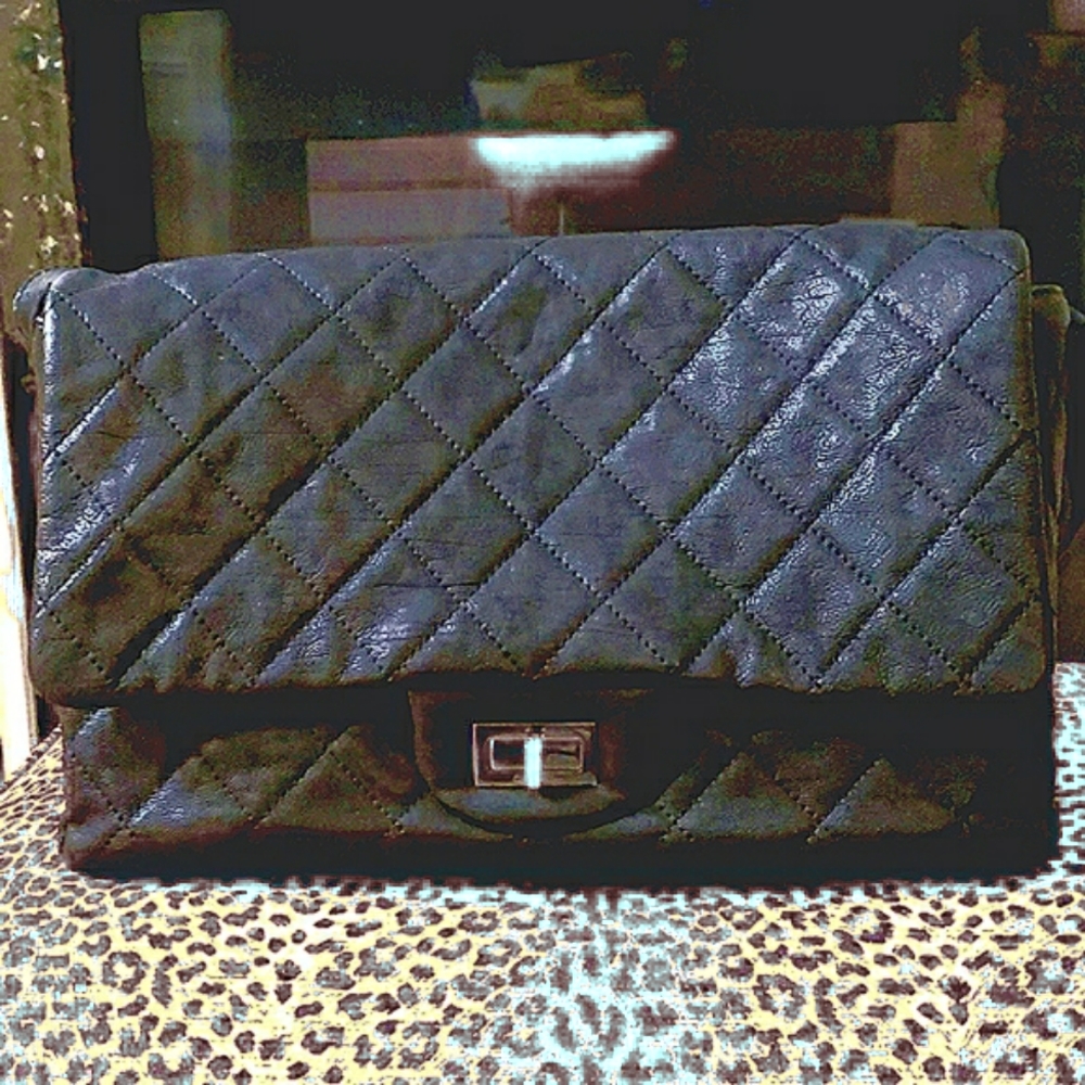 RARE!!!  Chanel Maxi Easy Reissue Calfskin Messenger Travel Bag